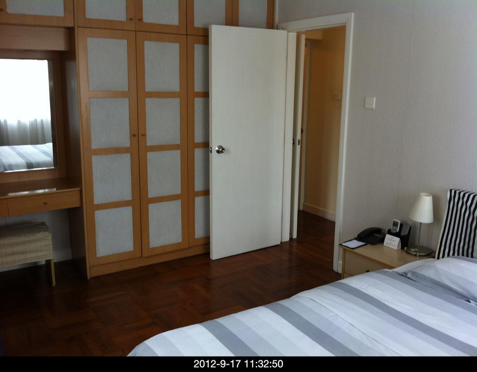 Apartment Metropark Service *